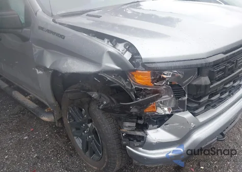 2025 Chevrolet Silverado 1500 4Wd Short Bed Custom z USA, uszkodzony, nr VIN 1GCPKBEKXSZ227760